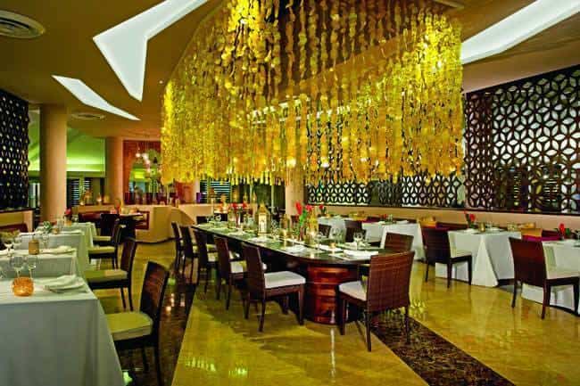 Kibbeh Restaurant, Breathless